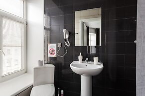 Nomera na Nevskom 111