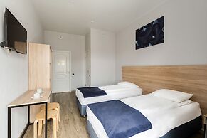 Nomera na Nevskom 111