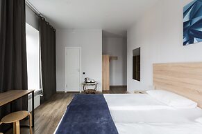 Nomera na Nevskom 111