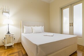 Victoria Queens Paradise Apartments