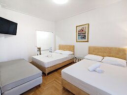 Victoria Grand Palace Apartments