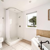 Agate Cove Inn
