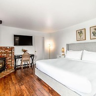 Agate Cove Inn