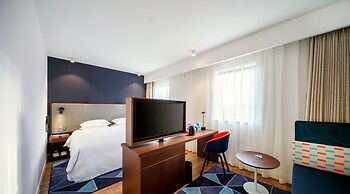 Holiday Inn Express Shaoxing Paojiang by IHG