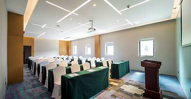 Holiday Inn Express Shaoxing Paojiang by IHG