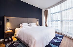 Holiday Inn Express Shaoxing Paojiang by IHG