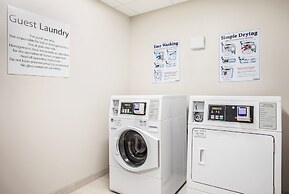 Holiday Inn Express & Suites Lexington W - Versailles by IHG