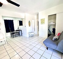 Southwinds Inn by The Gold Nests