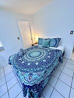 Southwinds Inn by The Gold Nests