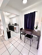 Southwinds Inn by The Gold Nests