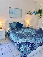 Southwinds Inn by The Gold Nests