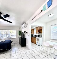 Southwinds Inn by The Gold Nests