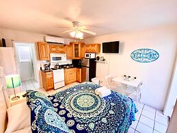 Southwinds Inn by The Gold Nests