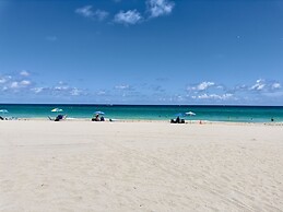 Southwinds Inn by The Gold Nests