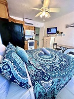 Southwinds Inn by The Gold Nests