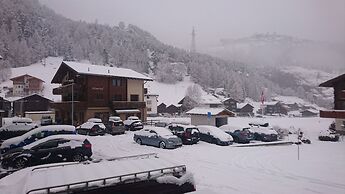 Ferienhaus Piccolo, Saas-Grund
