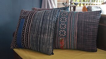 Yangshuo Mountain Retreat