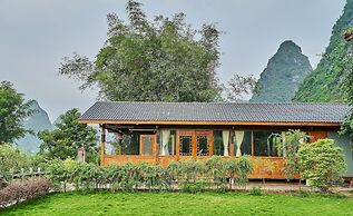 Yangshuo Mountain Retreat