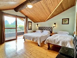 Yangshuo Mountain Retreat