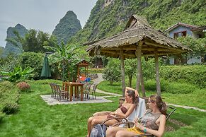 Yangshuo Mountain Retreat