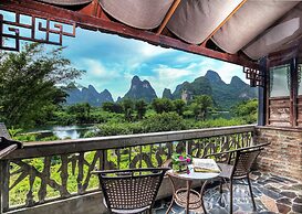 Yangshuo Mountain Retreat