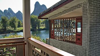 Yangshuo Mountain Retreat
