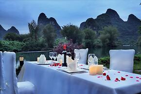 Yangshuo Mountain Retreat