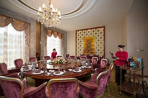 Clarion Resort Leishan Hot Spring Resort