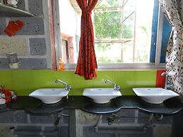 Hotel Sawai Mansing Hill Resort