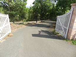 Hotel Sawai Mansing Hill Resort