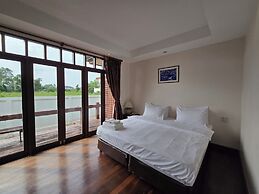 Baan Tai Had Resort