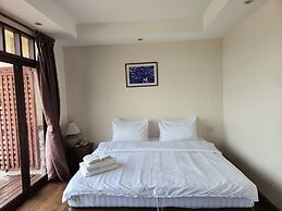 Baan Tai Had Resort