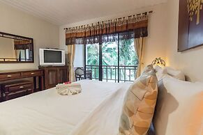 Baan Tai Had Resort