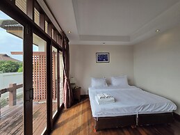 Baan Tai Had Resort