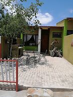 Ann's Lodge & Camping