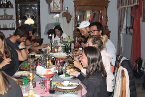 Ann's Lodge & Camping