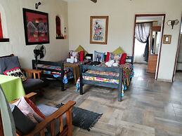 Ann's Lodge & Camping