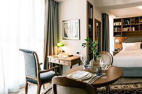 Legacy Gastro Suites