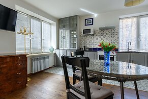 RentalSPb Altayskaya Apartment