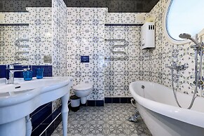 RentalSPb Altayskaya Apartment