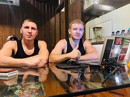 Blossom Dormitory - Hostel