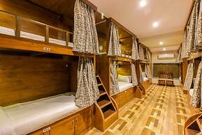 Blossom Dormitory - Hostel