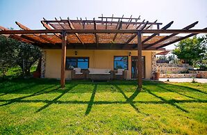 Villa Laskari With Sea View