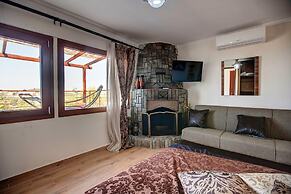 Villa Laskari With Sea View