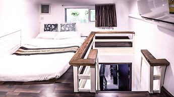 VillaBerry Nimman Chiang Mai