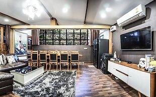 VillaBerry Nimman Chiang Mai