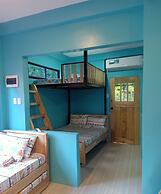 SmallFry's Beach Resort