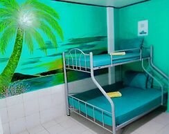 SmallFry's Beach Resort