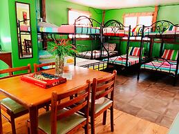 SmallFry's Beach Resort
