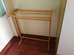 Saeng Tai Amphawa Resort